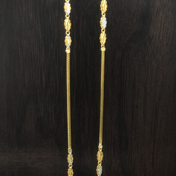 916 gold fancy rhodium chain by Suvidhi Ornaments