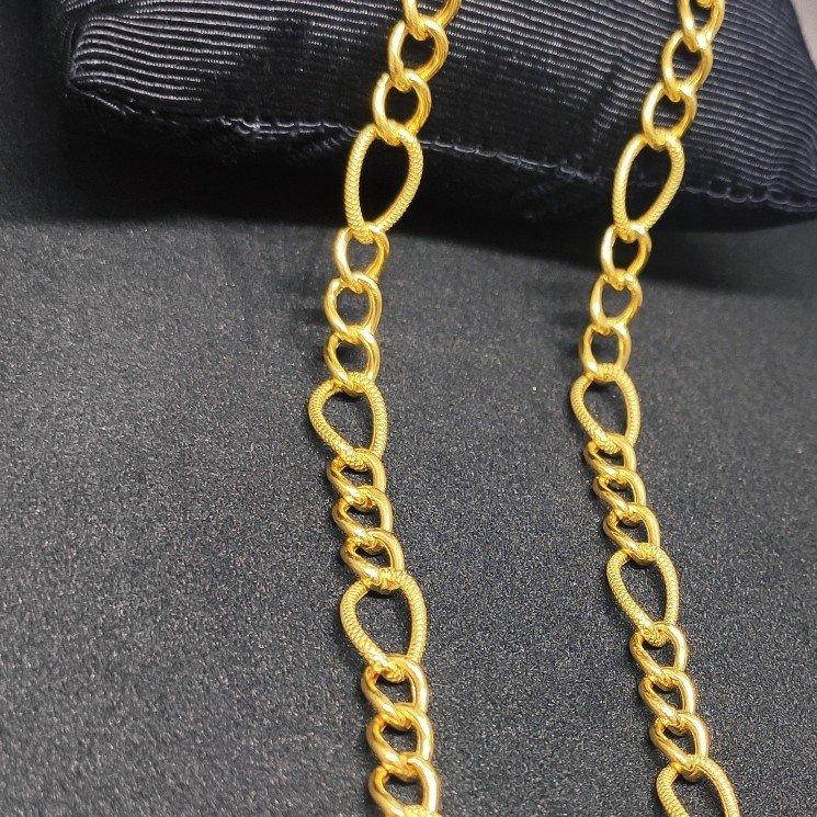 Indo italion chain